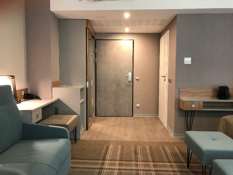 Hotel Perfect クラクフ エクステリア 写真