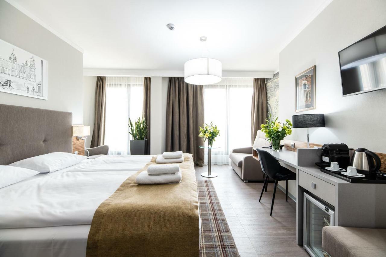 Hotel Perfect クラクフ エクステリア 写真
