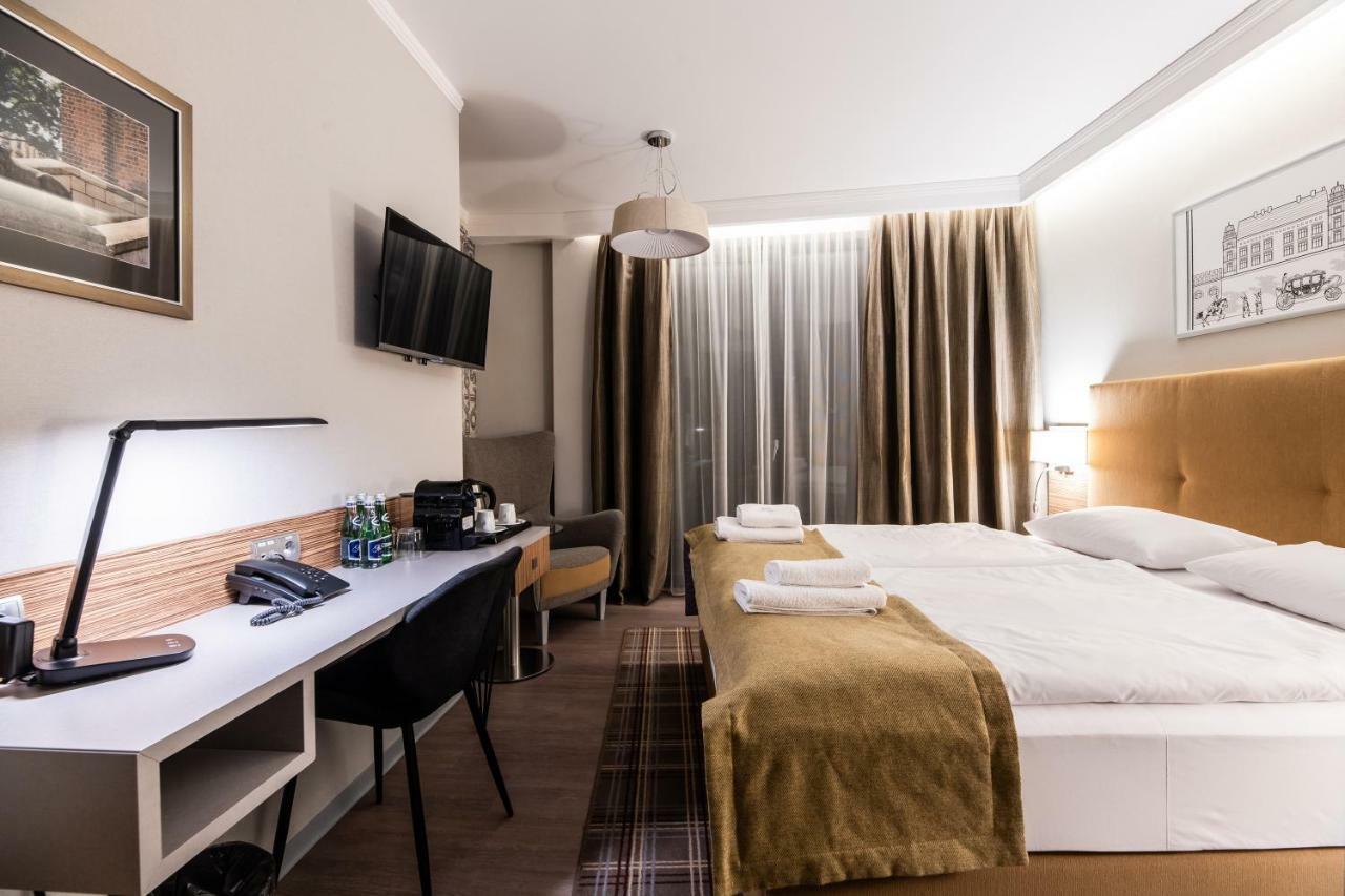 Hotel Perfect クラクフ エクステリア 写真