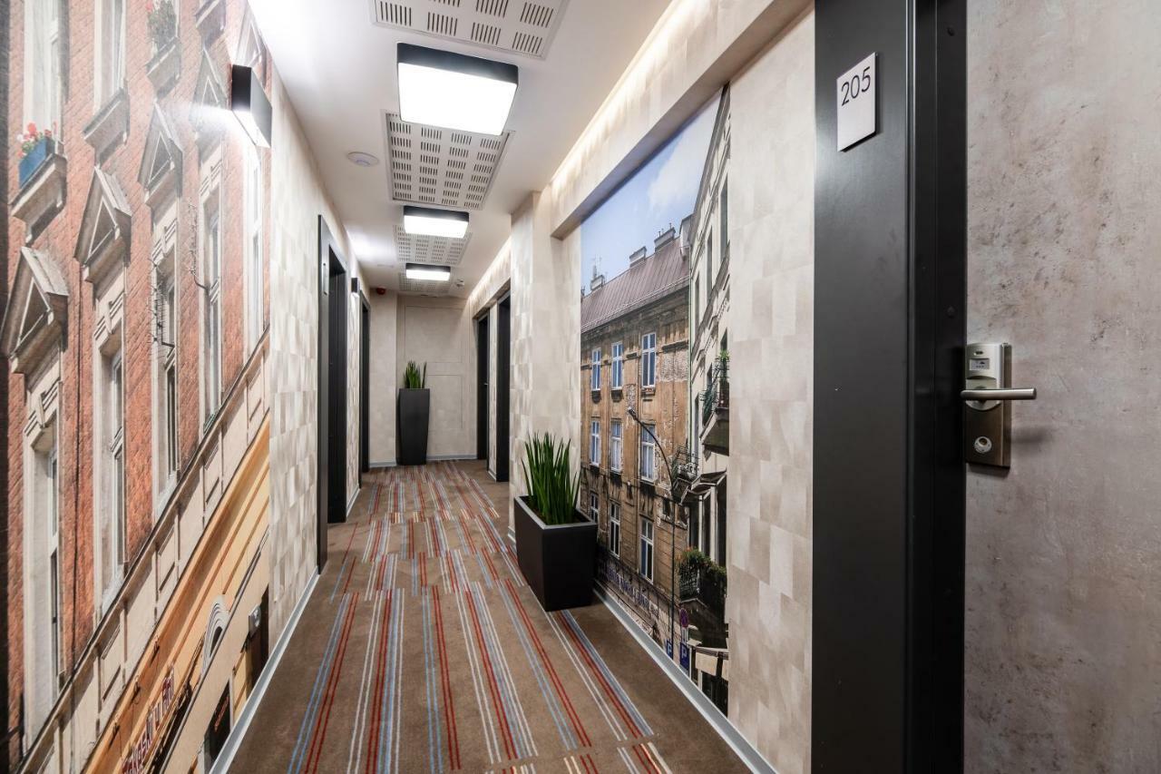 Hotel Perfect クラクフ エクステリア 写真